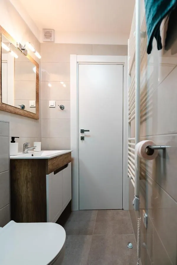 Kailani Luxury Central 3 Bedroom, 3 Bathroom Apartment With A Sunny Balcony Zadar Kroatië