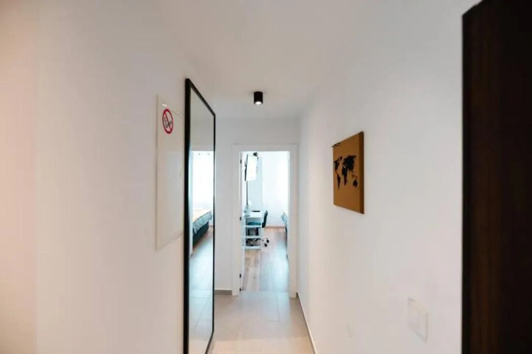 Kailani Luxury Central 3 Bedroom, 3 Bathroom Apartment With A Sunny Balcony Zadar